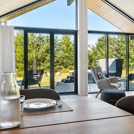 Hébergement de vacances Kristiarn - 1-1km From The Sea By Interhome *