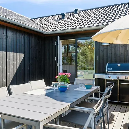 Kristiarn - 1-1km From The Sea By Interhome Vester Somarken